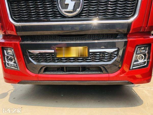 运砂石的货车