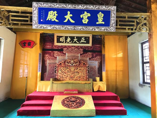 佳木斯市旅游景点介绍（佳木斯敖其湾影视城）(16)