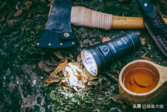 这款三眼小钢炮竟有18000流明——Lumintop雷明兔GT3手电