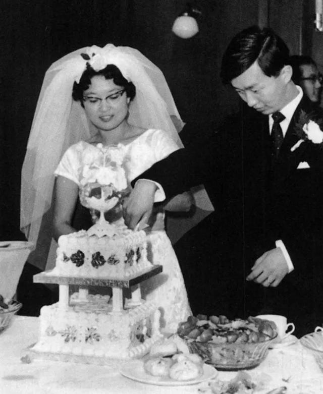 Google今天纪念这位中国人 提亲惨被骂走 爱妻支持 改变世界 神仙爱情