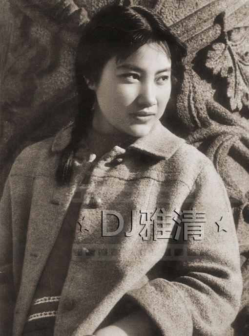 田华简介:无绯闻，不滥情，人人清白干净，这7位老艺术家，才是演艺圈清流
