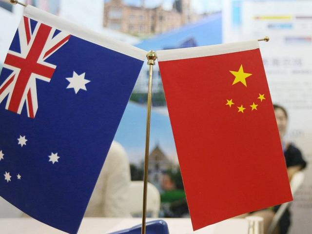 9月16日，中国取消美国大单，莫里森想跟中国谈，中方拒德舰停靠
