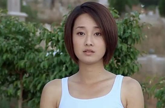 姚笛文章哪一年被爆出轨的（沦为资本弃子后）(21)