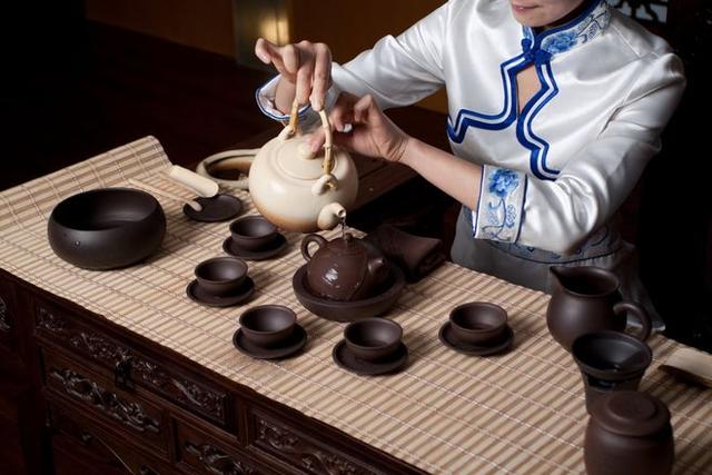 你这样喝茶？再好的茶都能变成毒药