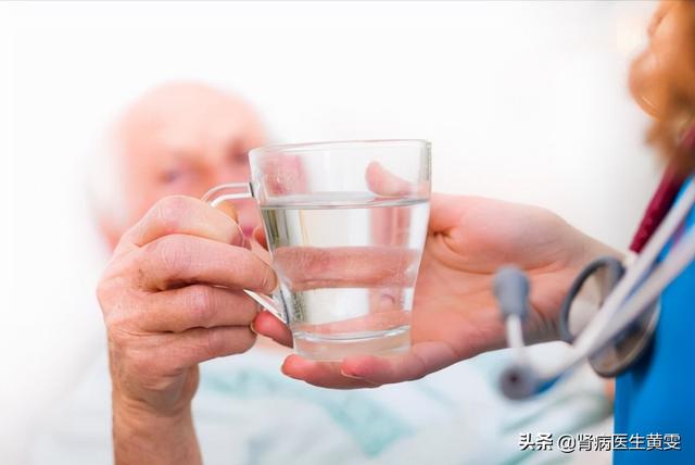 多喝水到底是养肾还是给肾脏增添负担？