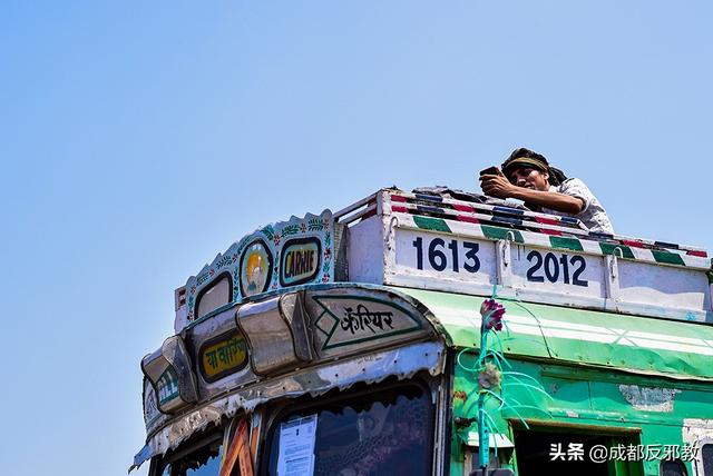 致命的拍摄：印度自拍死亡率全球第一