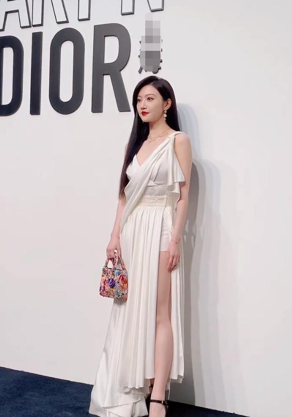 景甜的身材怎么样（景甜身材写真图片）