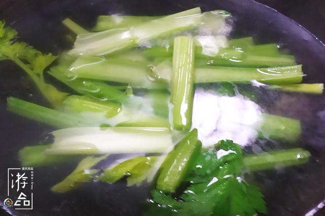 鱼鳞火锅底料怎么炒