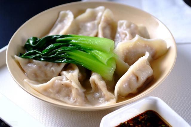 饺子的包法有哪些 学包饺子的捏法