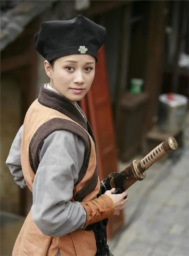 第五位饰演邱玉红的倪虹洁