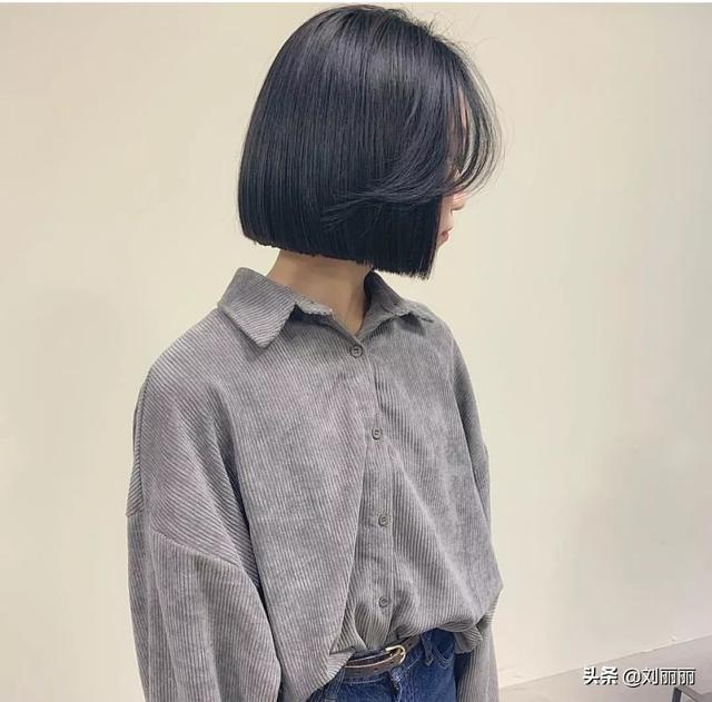 四边齐短发图片(四边齐短发怎么扎)-天晟网