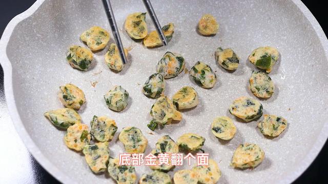 宝宝光吃不长个，这样做补钙又补锌，比牛奶补钙，比火腿肠还好吃