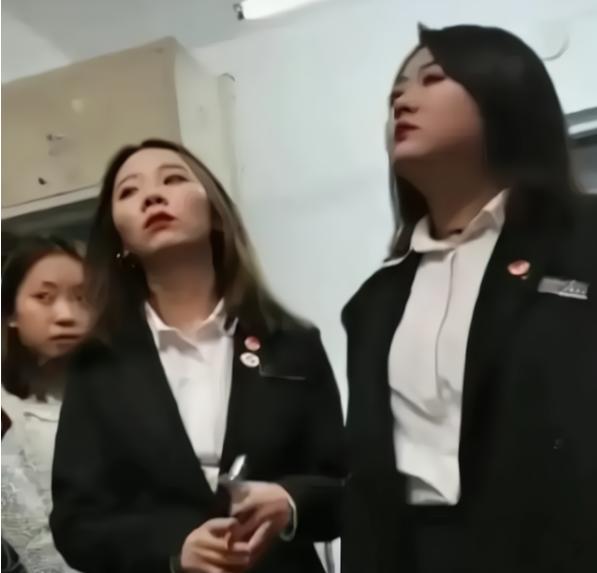 黑龙江高校嚣张查寝后续，主播自爆当事人身份，吐槽拍摄者有心眼