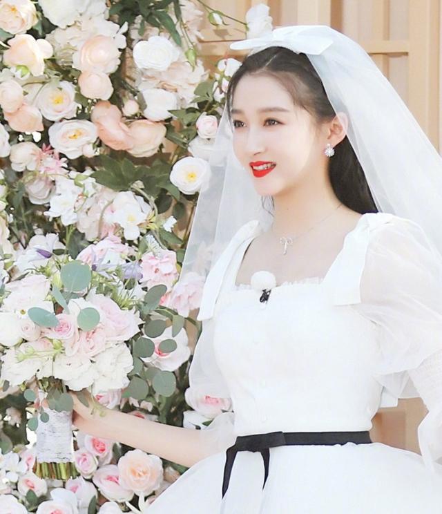 奔跑吧第四季婚纱是哪一期奔跑吧兄弟第四季婚纱拉帘