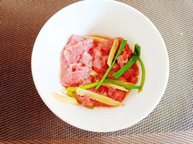 入秋后给孩子煮粥有窍门，记住3点，驱寒暖胃又营养，助力成长