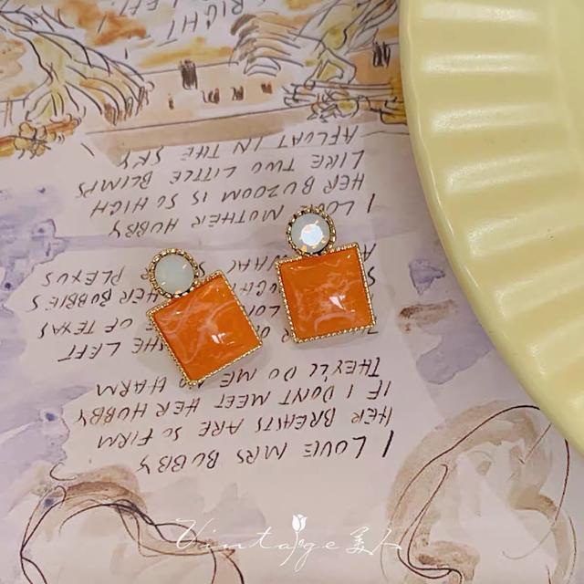 饰品与饰物怎么搭配（不同风格、脸型如何选饰品）