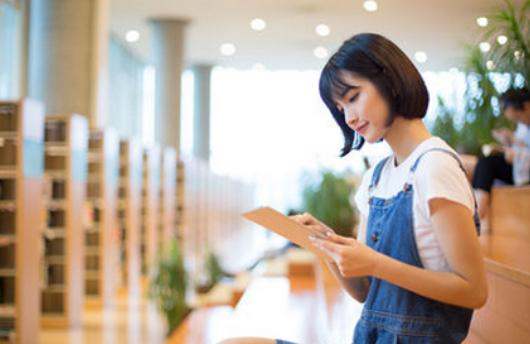 女生就业率高的专业有哪些（未来5年女生“吃香”的专业）