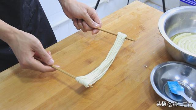 清明节有讲究！老传统“吃5食忌2事”，去除霉运，全家平安又顺遂