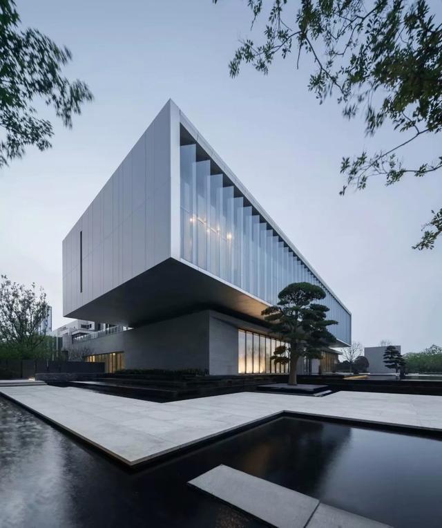 华展建筑工程设计院