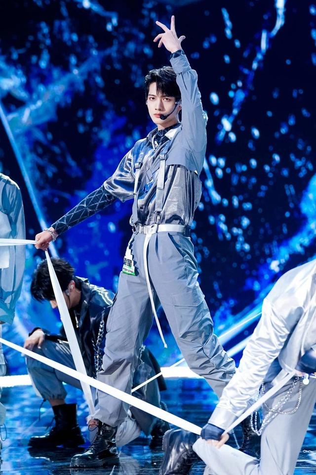 创造营c位出道的是谁(创造营第一季出道名单)-天晟网