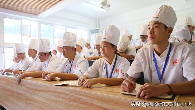 初中毕业两年还能读职校吗(初中毕业职校读什么专业比较好)