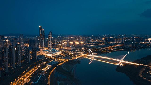 金九银十遇冷！年底是该“买房”还是“卖房”？