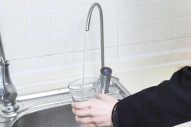 梦见装净水过滤机