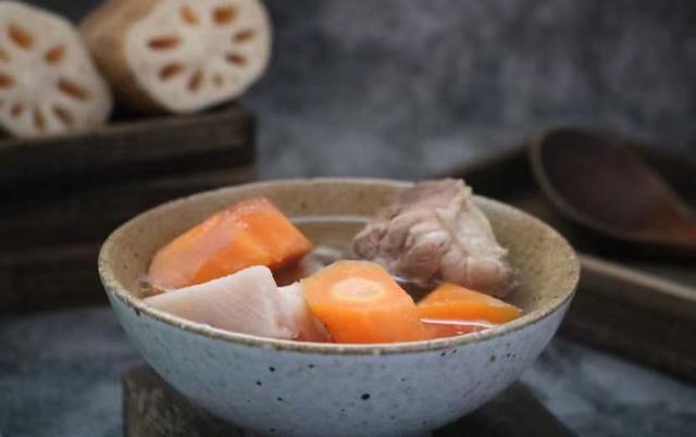 “扇骨”和“筒骨”有什么区别？建议提前弄清楚，别不懂装懂