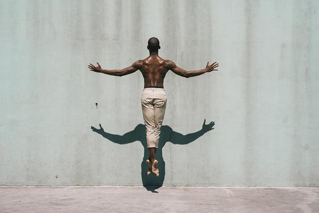 跳舞插画(跳舞插画图片)