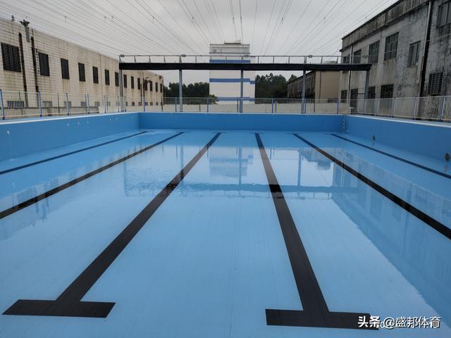 泳池专业硅藻土过滤机_中效袋式过滤器厂家