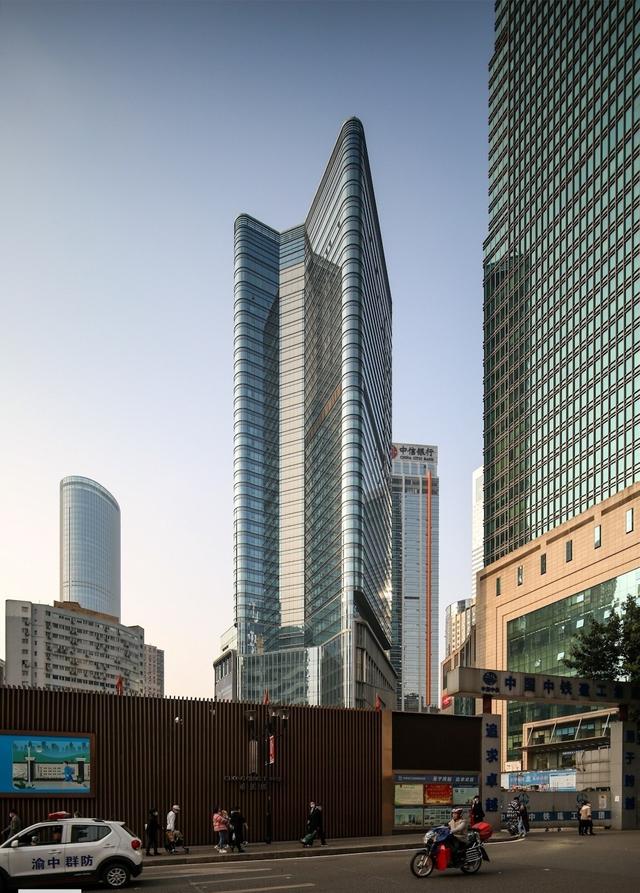 未来西部十大超级摩天楼—入围门槛超400米，镐蓉渝昆筑项目位列
