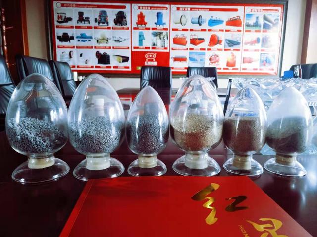 C15s反击破砂石破碎机