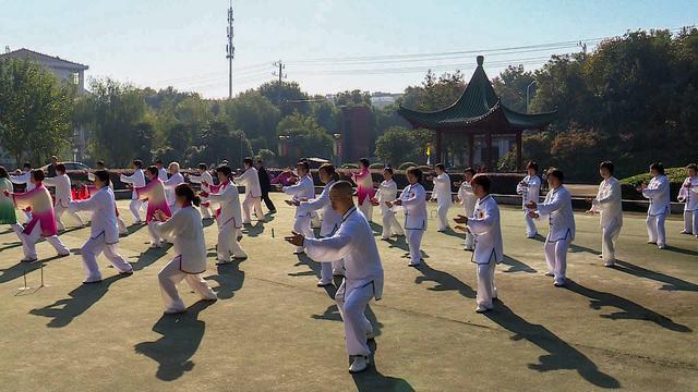 北京奧運會太極拳表演多少人（全力推進太極等中國武術成為奧運會正式比賽項目）
