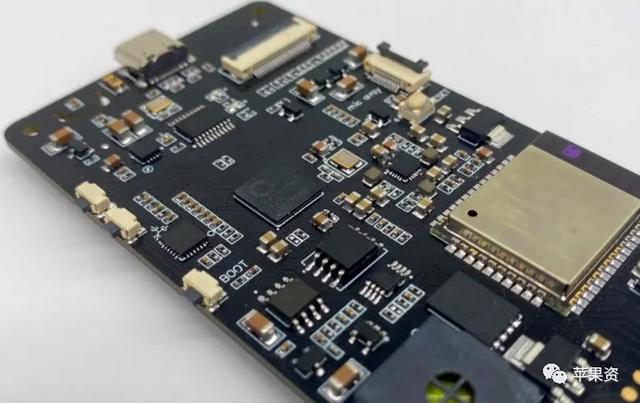 苹果将对推出数字身份证进行严格控制/微信输入法再次进行内测