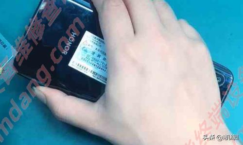 让小白不再胆战心惊，华为9X手机拆机教程