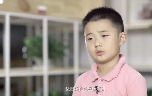 00后小伙玩剧本杀“走火入魔”：孩子，千万别在“垃圾堆”找快乐