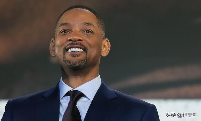 历届好莱坞一哥,有的从花瓶转型,有的心不在位,还有的爱装老大