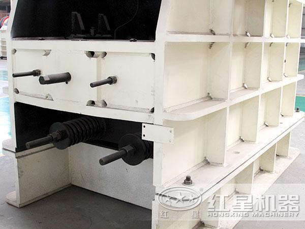 矿山强力破碎机