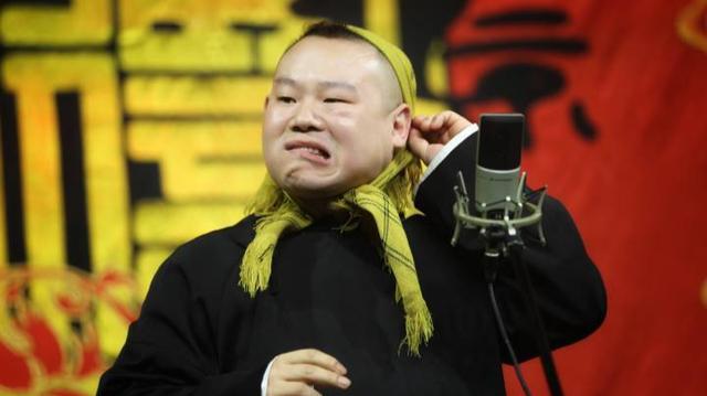 岳云鹏想家了，那是他再也回不去的童年，再也见不到的父亲