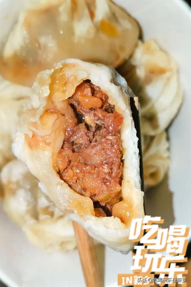 五丰清河老街灌汤小笼包280克价格（这家92年老牌卤菜店）(19)