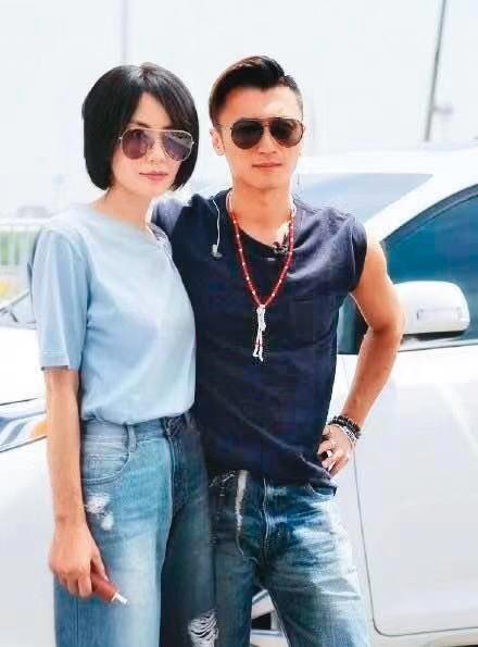 谢霆锋与王菲：80后爱上60后，爱情跨越20年，孩子分别扔给前任