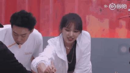 「重要提示」王一博玩程潇(王一博程潇歌)