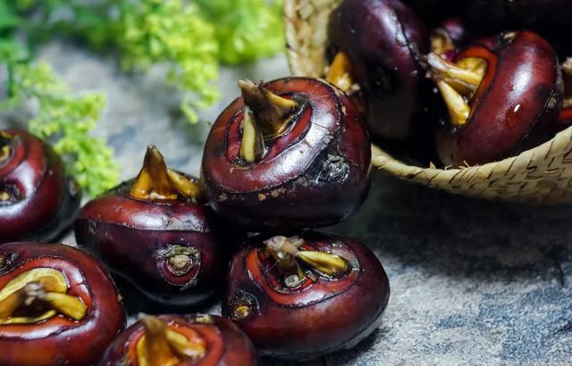 荸荠、藕等这4种常见的蔬菜，警惕寄生虫！孩子尤其要小心