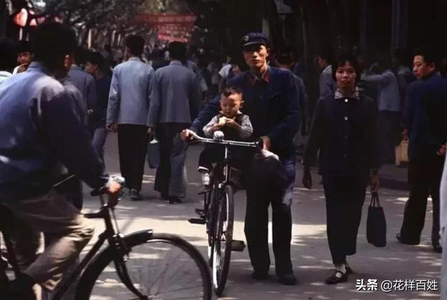 从工厂女工到时尚名模 中国第一代模特 风靡之后却消失了 全网搜