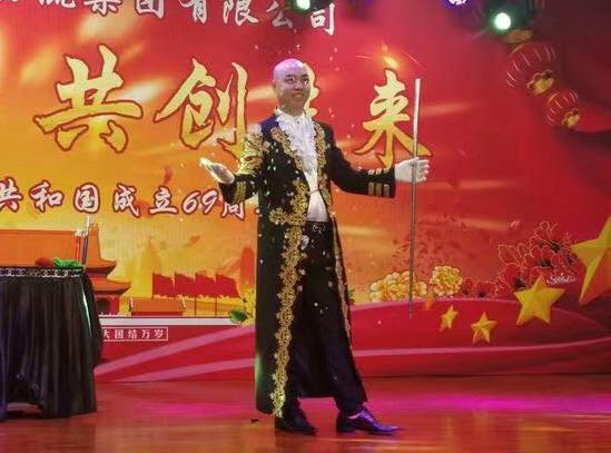 杯子穿越硬币（硬币穿越杯子教学）