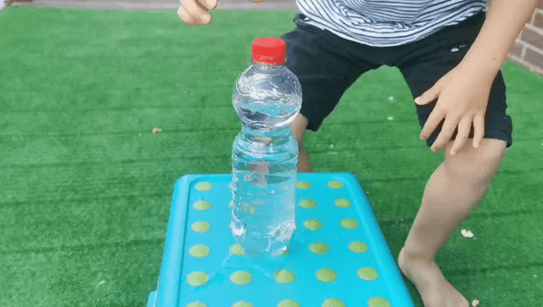 13个神奇的科学小实验，让孩子爱上学习和思考