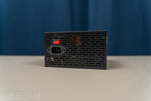 打造一臺主流的精致小主機、5600X搭配GTX1060 6GB顯卡裝機