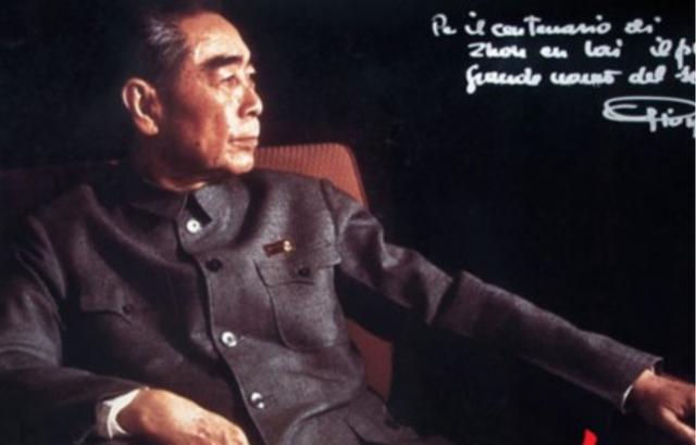 1971年杨振宁回国，称杜聿明为“杜先生”，周总理迅速纠正其错误