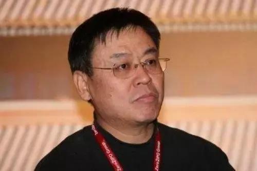 “悲情创始人”吴长江：一晚输5亿，赌掉300亿公司，送自己进大牢