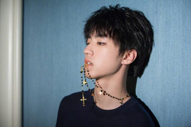 2021顶流明星排行榜(顶流明星现在指哪几位)-天晟网